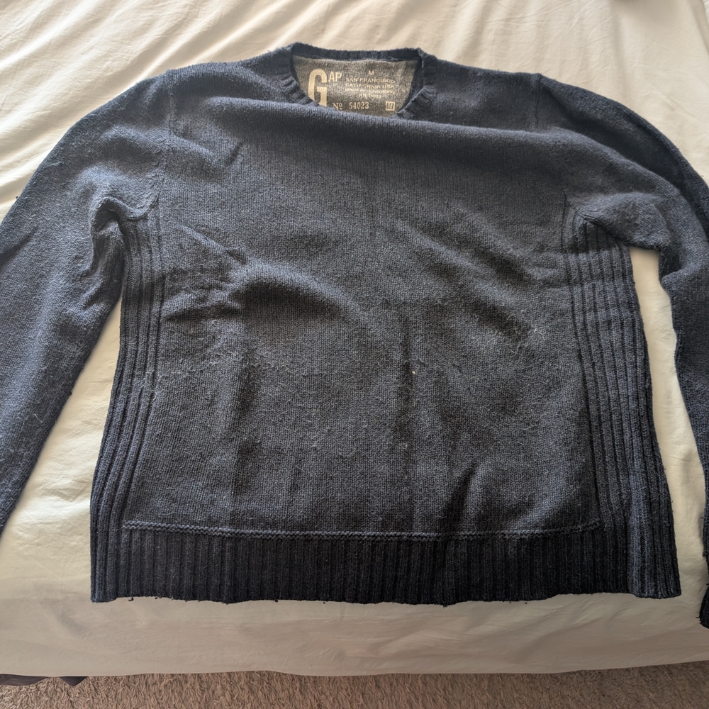 GAP Men's Blue Crewneck Wool Sweater